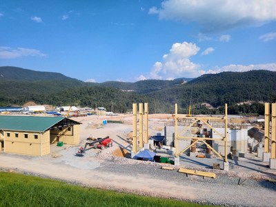 Figure 3. Grinding building steel erection is underway (CNW Group/Lundin Gold Inc.) Figure 3. Grinding building steel erection is underway (CNW Group/Lundin Gold Inc.)